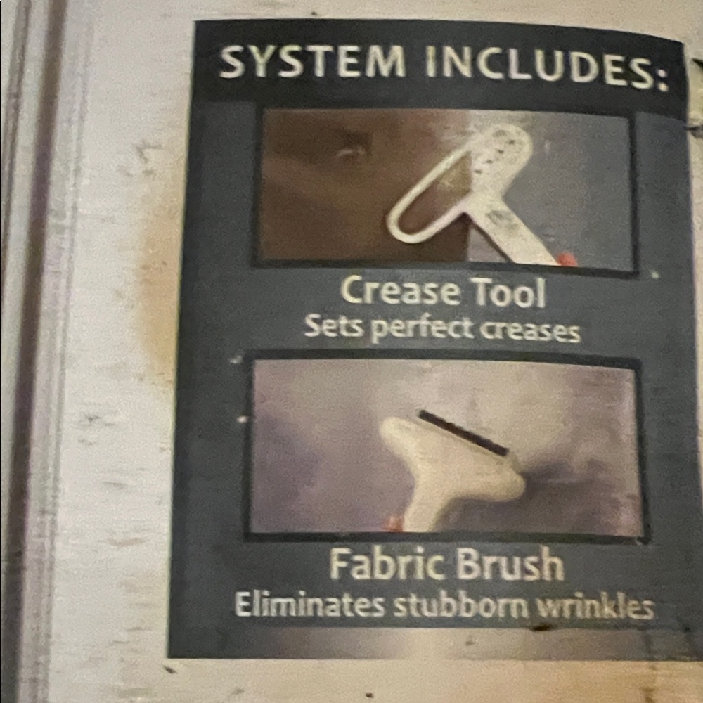 White Garment Steamer - Perfect Steam Deluxe - Picture 7 of 9